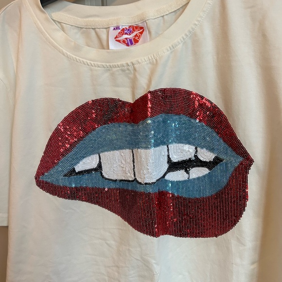 Sparkle city tee - Picture 2 of 3